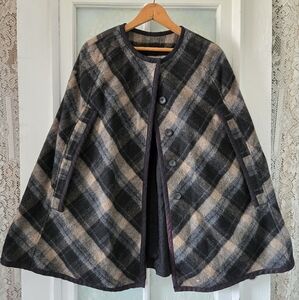 Zara Black & Cream Plaid Wool Blend Cape Jacket Size L